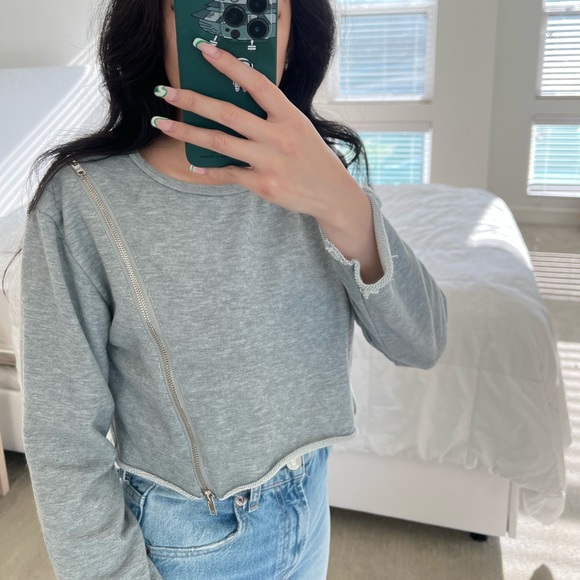 Seek the Label Grey Crop Sweater - Picture 3 of 7